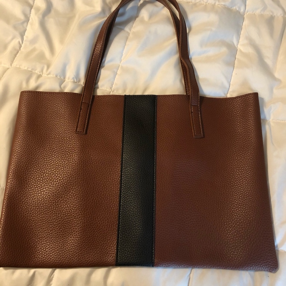 Purse - Picture 2 of 2
